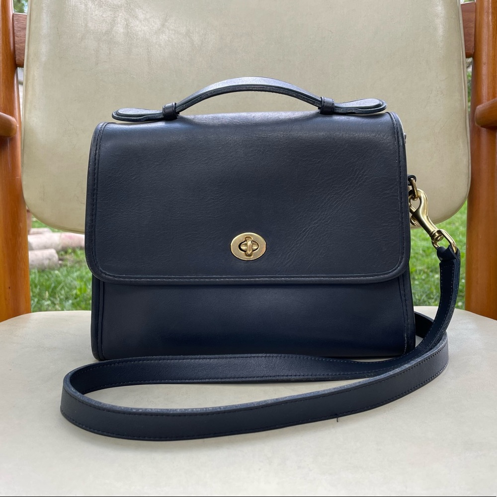 Vintage Coach Classic Navy Court Bag 9870